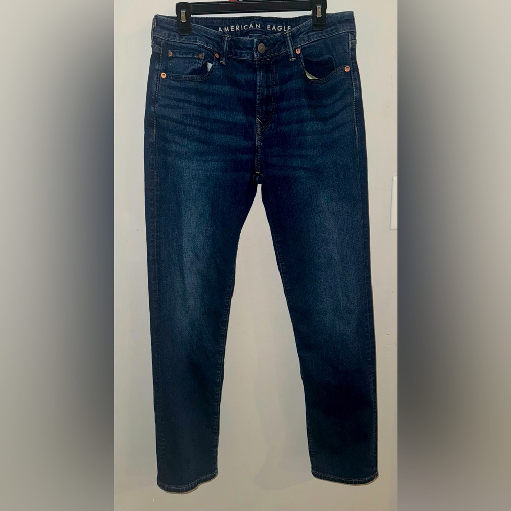American Eagle Men’s original straight jeans